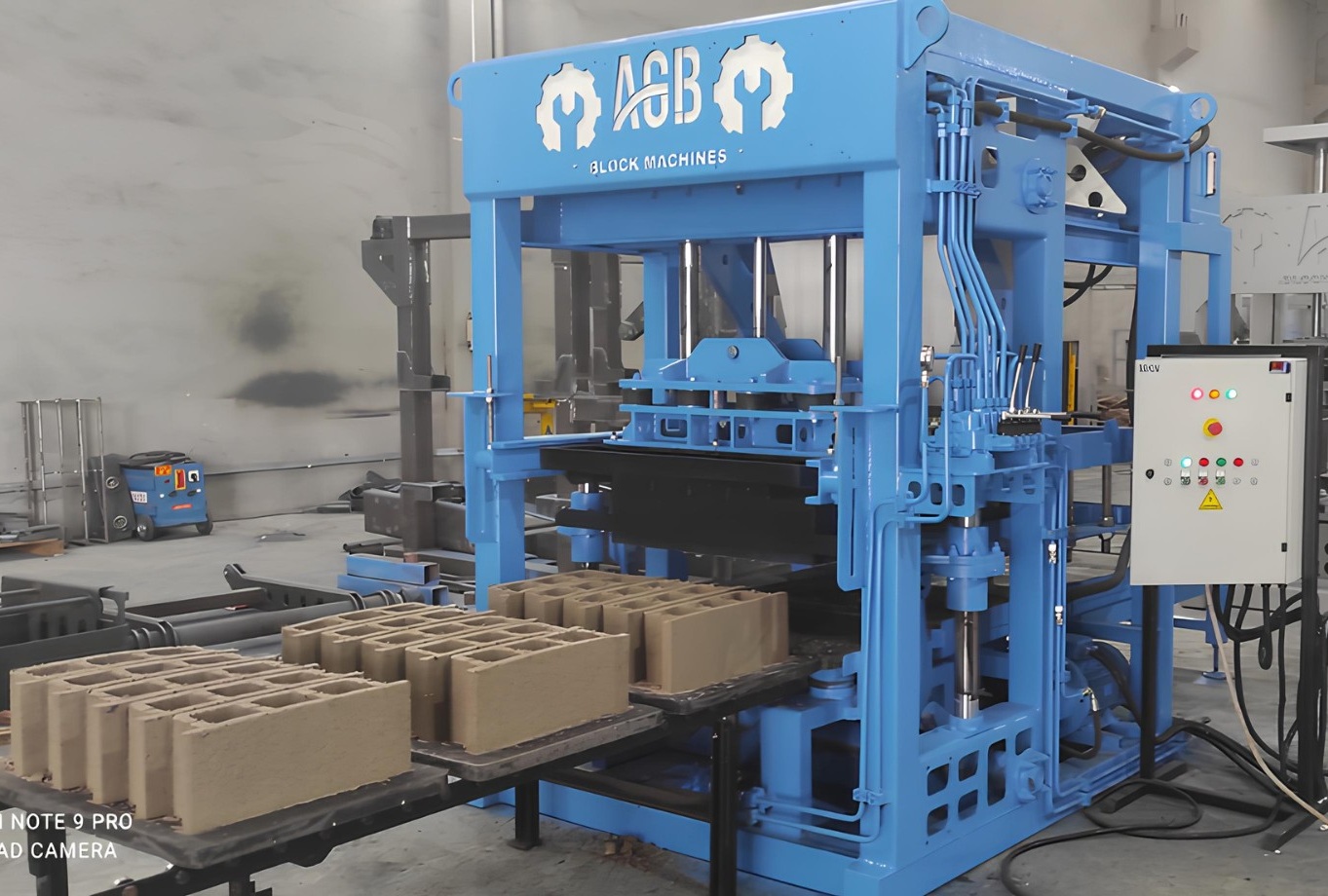 Choisir la bonne machine à parpaing 